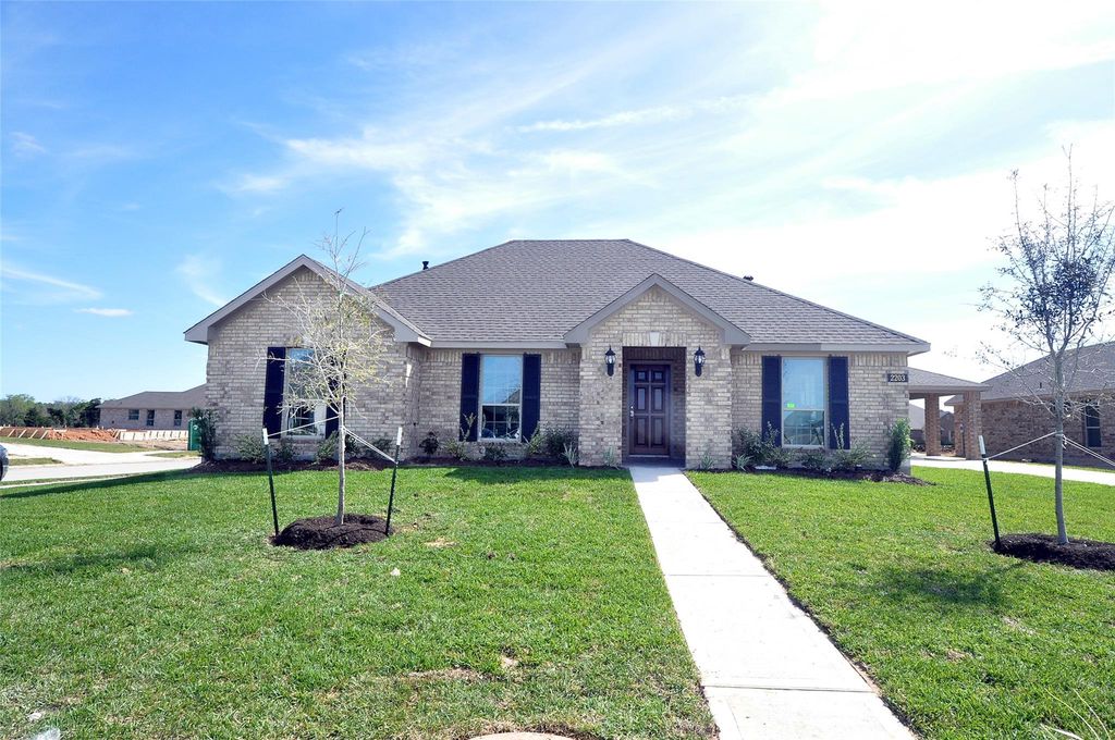 2203 Dorado Street, League City, TX 77539
