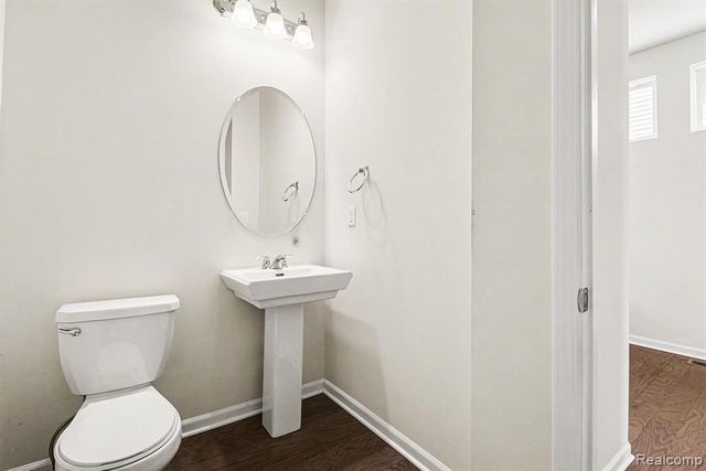 49772 Shoreline Drive, Canton, MI 48187