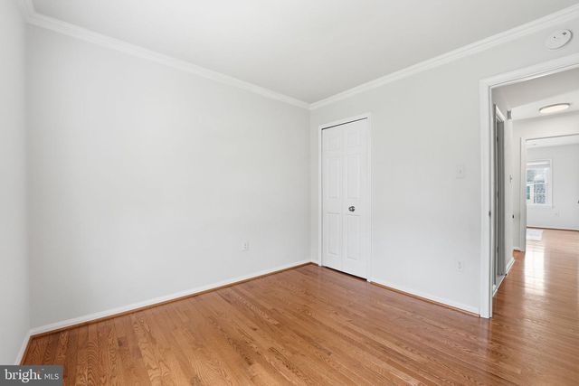 9932 LONGFORD CT, Vienna, VA 22181