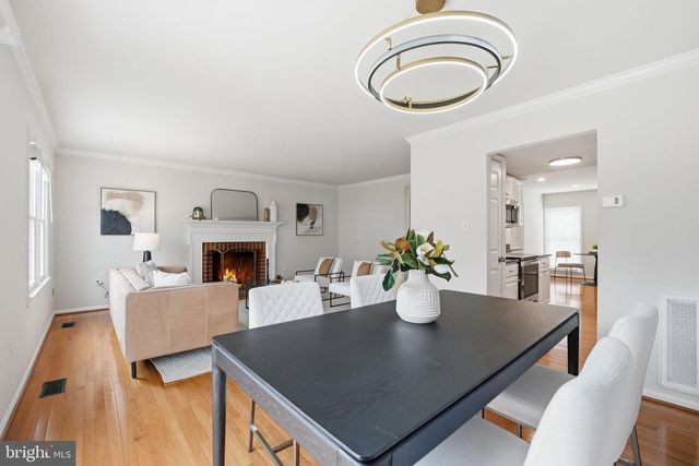 9932 LONGFORD CT, Vienna, VA 22181