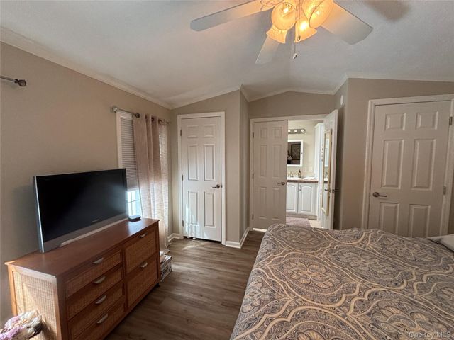 1661 Old Country Road 69, Riverhead, NY 11901