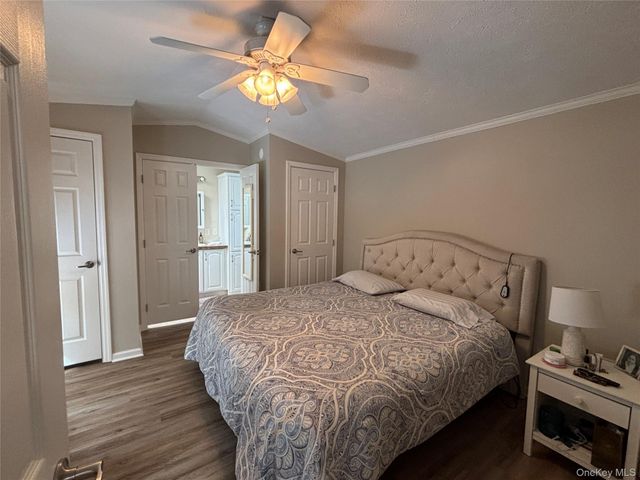 1661 Old Country Road 69, Riverhead, NY 11901