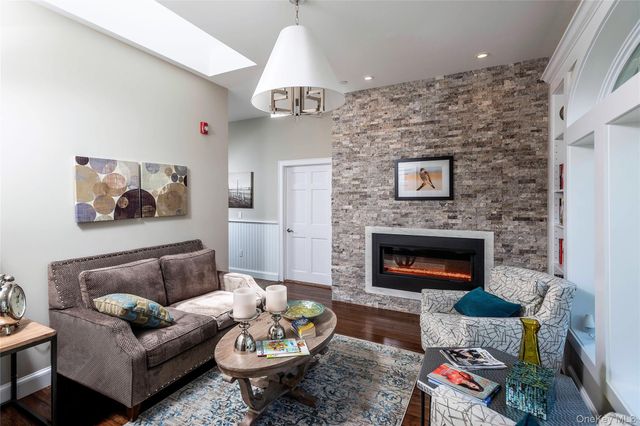 1661 Old Country Road 69, Riverhead, NY 11901