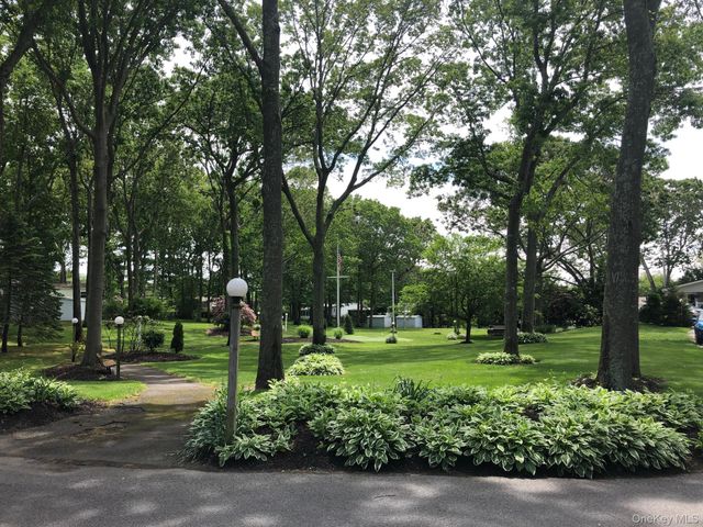 1661 Old Country Road 69, Riverhead, NY 11901