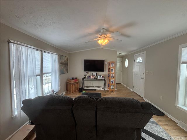 1661 Old Country Road 69, Riverhead, NY 11901