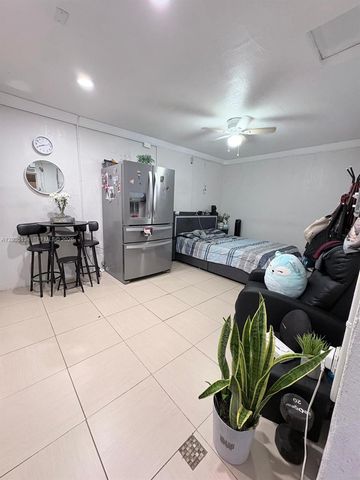 9515 Dominican Dr, Cutler Bay, FL 33189