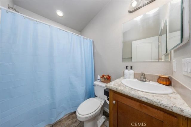 995 Pomona Rd 63, Corona, CA 92882