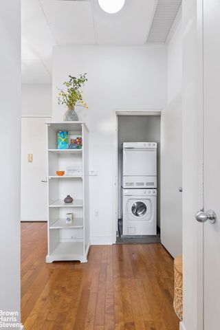 220 W 148th St Apt 3N, New York City, NY 10039