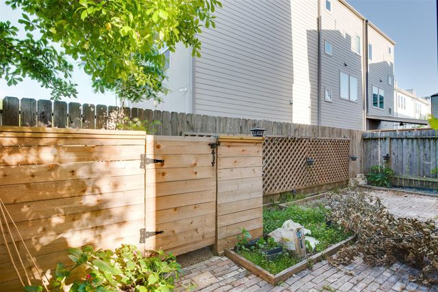 6105 Stillman Street, Houston, TX 77007