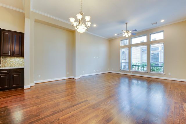 6105 Stillman Street, Houston, TX 77007