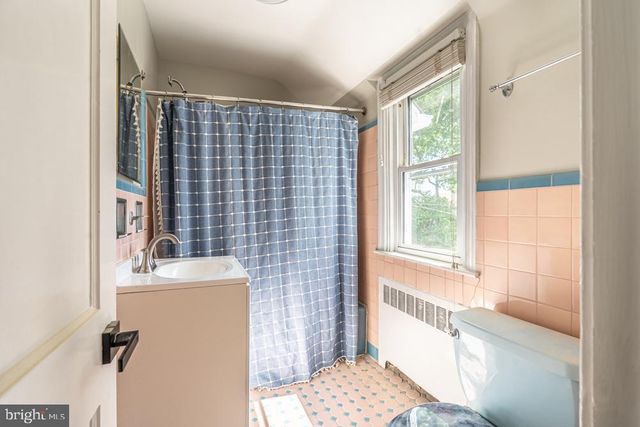 644 MEETINGHOUSE RD, Elkins Park, PA 19027
