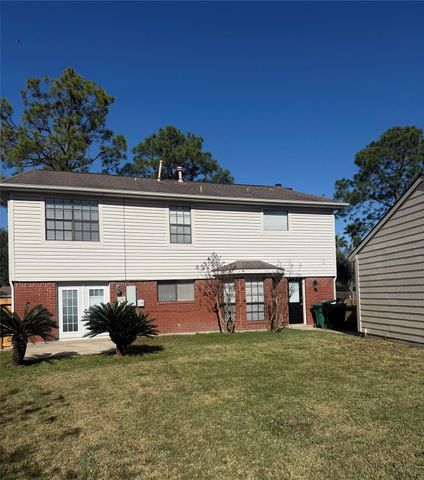 818 Nobel Springs Road, Houston, TX 77062