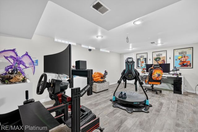 2927 Moon Lake Drive 58, West Bloomfield Charter Township, MI 48323