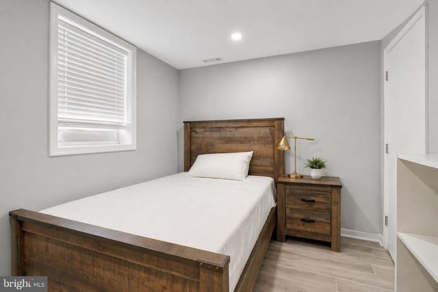 8611 35TH AVE, College Park, MD 20740
