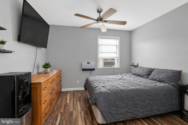 8611 35TH AVE, College Park, MD 20740