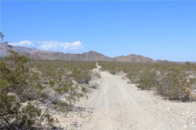 769 Meridian, Lucerne Valley, CA 92356