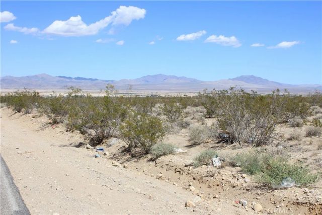 769 Meridian, Lucerne Valley, CA 92356