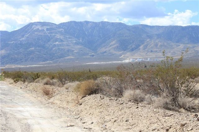769 Meridian, Lucerne Valley, CA 92356