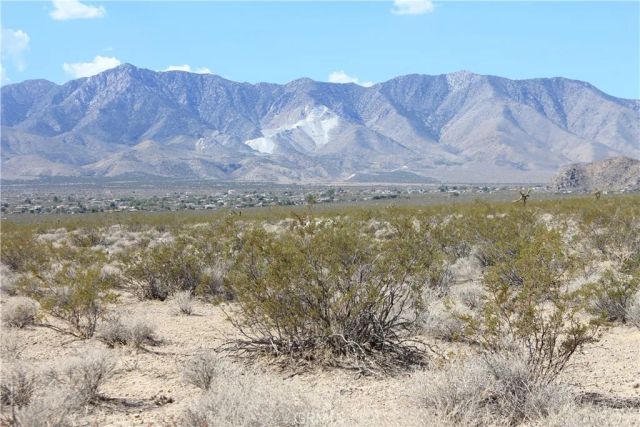 769 Meridian, Lucerne Valley, CA 92356