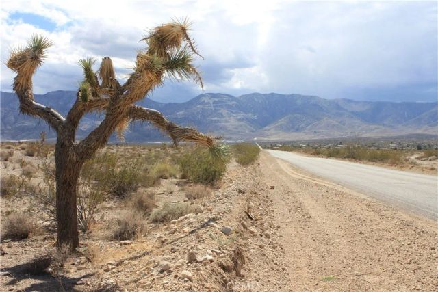 769 Meridian, Lucerne Valley, CA 92356