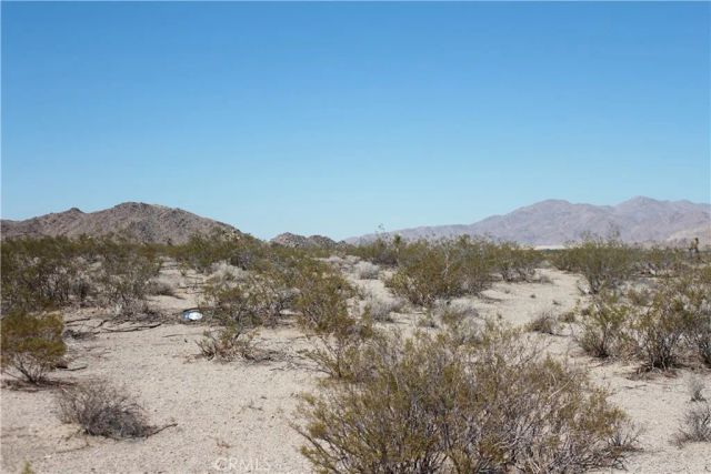 769 Meridian, Lucerne Valley, CA 92356