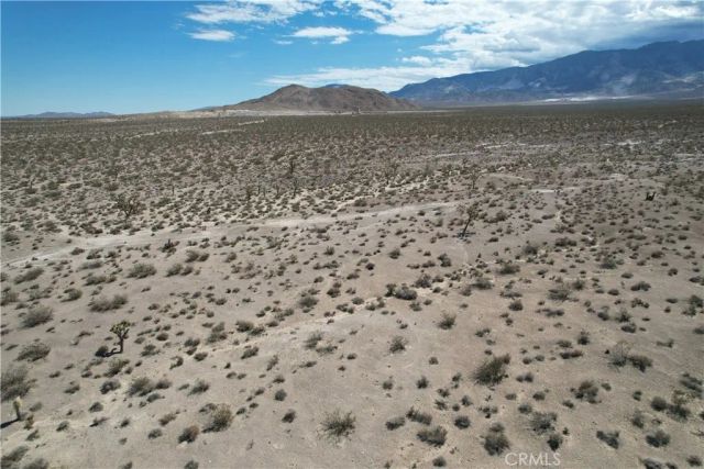 769 Meridian, Lucerne Valley, CA 92356