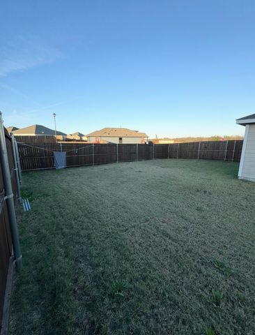 1760 Courage Creek, Crandall, TX 75114