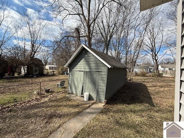 1905 B Street L10 B8, Paducah, KY 42003