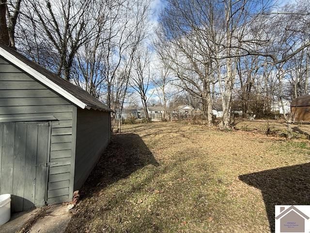 1905 B Street L10 B8, Paducah, KY 42003