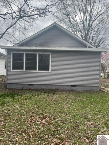 1905 B Street L10 B8, Paducah, KY 42003