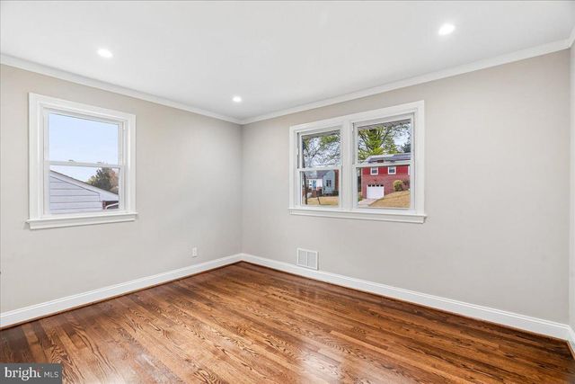 3815 71ST AVE, Hyattsville, MD 20784