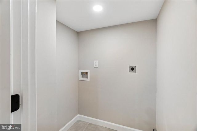 3815 71ST AVE, Hyattsville, MD 20784