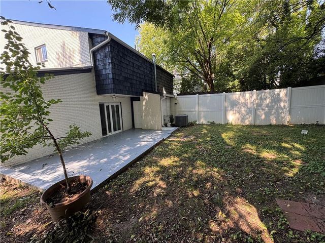 549 Parkway Drive NE, Atlanta, GA 30308