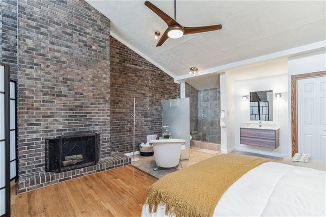 549 Parkway Drive NE, Atlanta, GA 30308