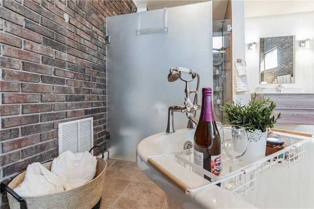 549 Parkway Drive NE, Atlanta, GA 30308