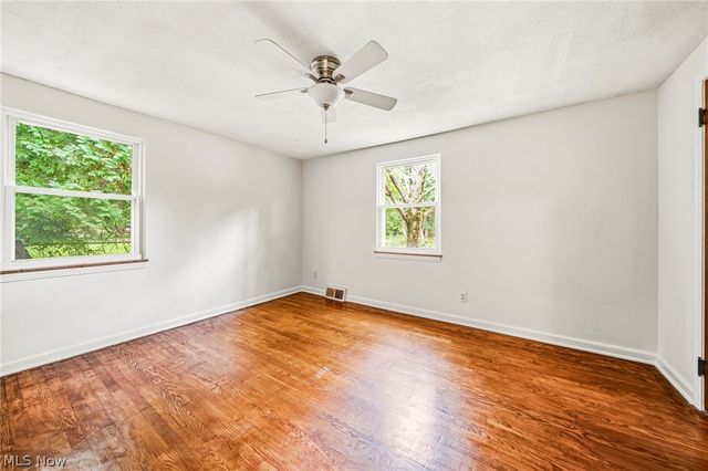 2490 Glenridge Road, Euclid, OH 44117