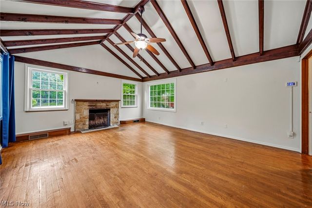 2490 Glenridge Road, Euclid, OH 44117
