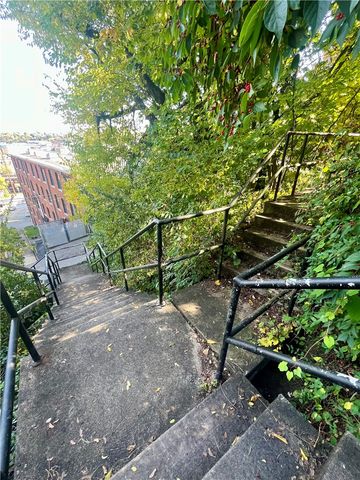 3001 Josephine St, South Side, PA 15203