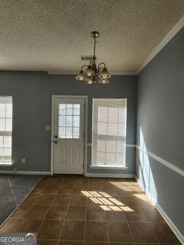 221 SHENANDOAH Drive, Riverdale, GA 30274