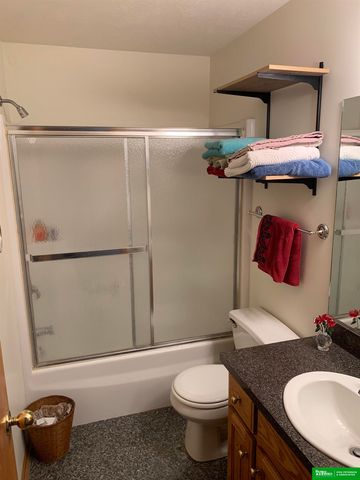 1552 Brewer Drive, Fremont, NE 68025