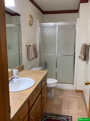 1552 Brewer Drive, Fremont, NE 68025