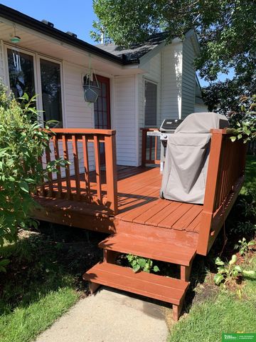 1552 Brewer Drive, Fremont, NE 68025