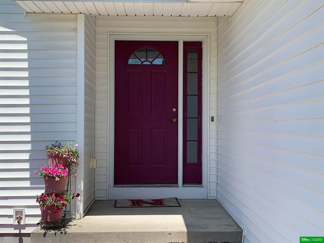 1552 Brewer Drive, Fremont, NE 68025