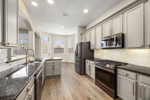 21023 Golden Sycamore Trail, Cypress, TX 77433