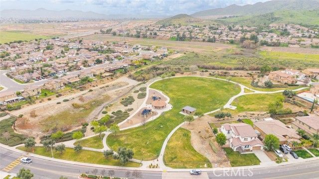 3736 Peak Trail, Perris, CA 92570