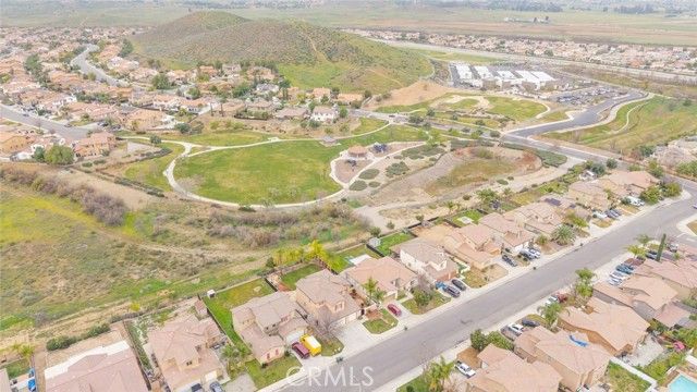 3736 Peak Trail, Perris, CA 92570