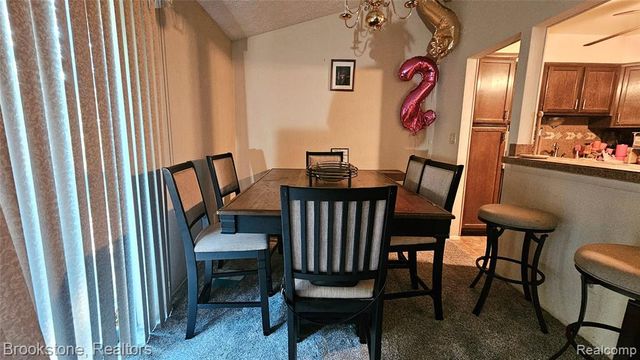 24153 Evergreen Road, Southfield, MI 48075