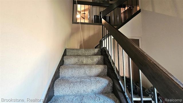 24153 Evergreen Road, Southfield, MI 48075