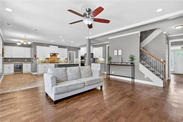 209 Enfield Lane, Mcdonough, GA 30252
