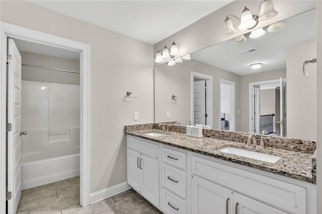 209 Enfield Lane, Mcdonough, GA 30252